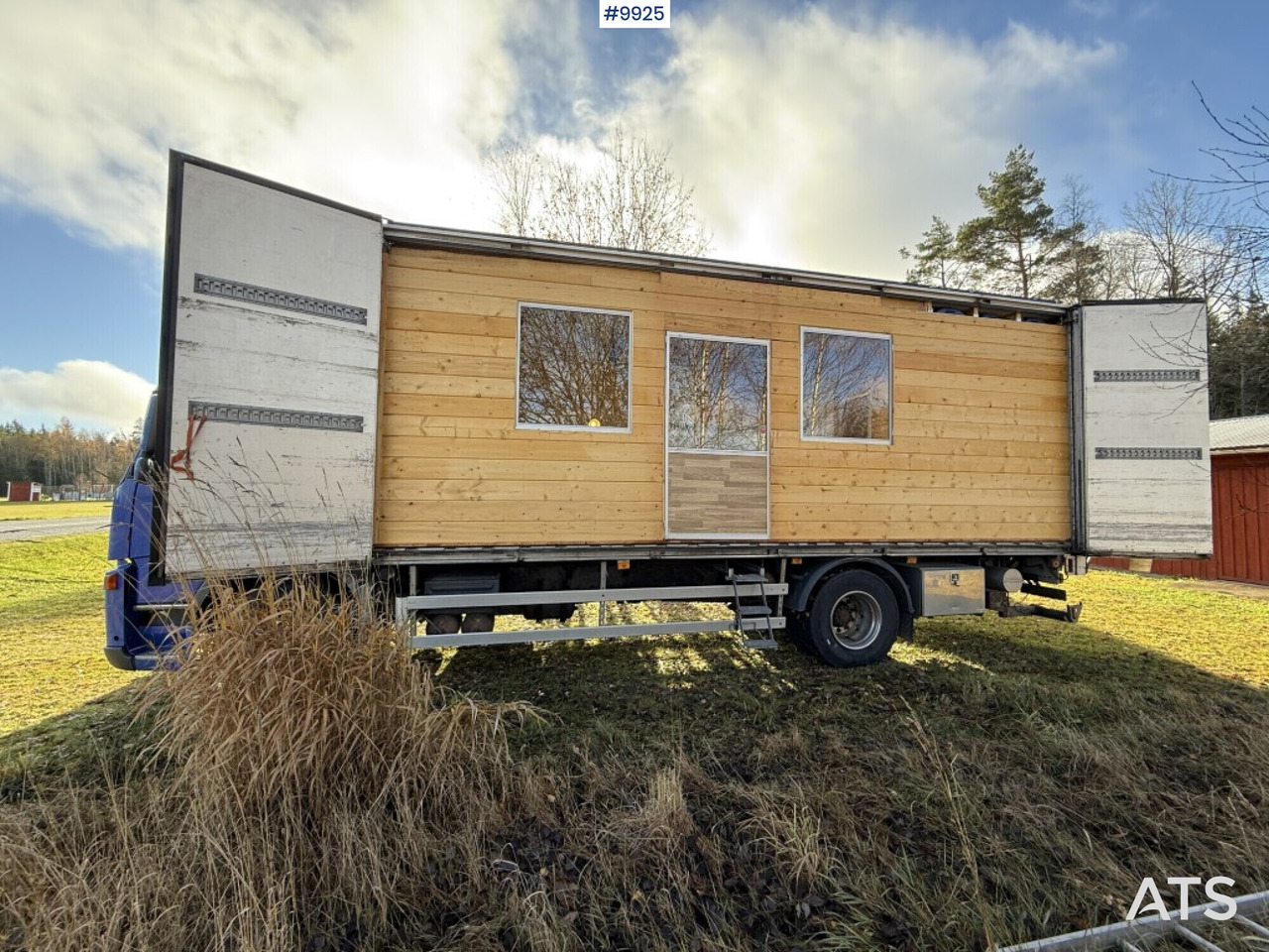 Volvo FM9 4X2 Recreational Vehicle (RV) - Φορτηγό κόφα, Τροχόσπιτο: φωτογραφία 1 Volvo FM9 4X2 Recreational Vehicle (RV) - Φορτηγό κόφα, Τροχόσπιτο: φωτογραφία 1