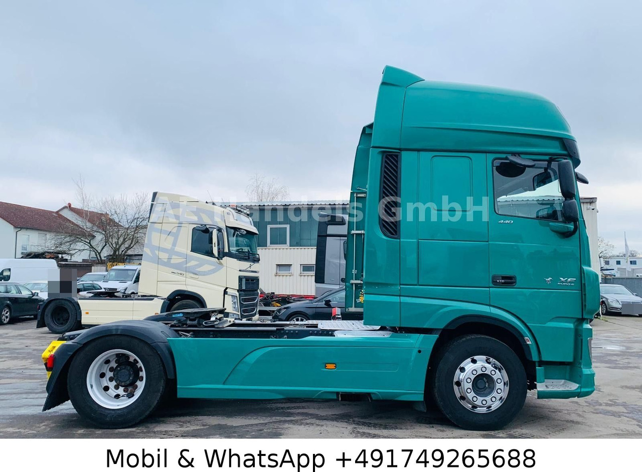 DAF XF 450 SSC 4x2 *VollSpoiler/Standklima/Alcoa/TV - Τράκτορας: φωτογραφία 2 DAF XF 450 SSC 4x2 *VollSpoiler/Standklima/Alcoa/TV - Τράκτορας: φωτογραφία 2
