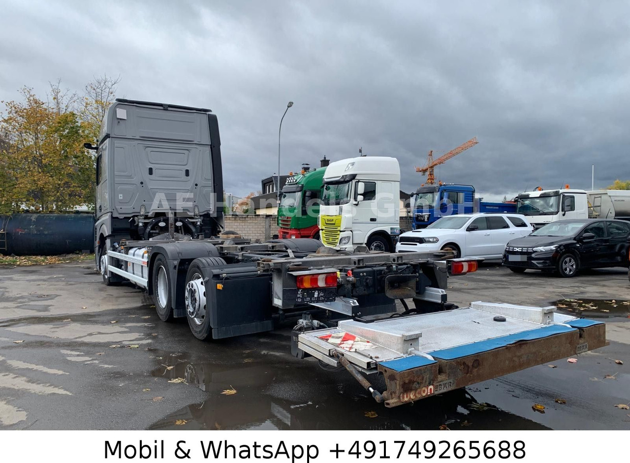 Mercedes-Benz Actros V 2545 BigSpace LL*Retarder/LBW/Lenk+Lift - Φορτηγό μεταφοράς εμπορευματοκιβωτίων/ Κινητό αμάξωμα: φωτογραφία 4 Mercedes-Benz Actros V 2545 BigSpace LL*Retarder/LBW/Lenk+Lift - Φορτηγό μεταφοράς εμπορευματοκιβωτίων/ Κινητό αμάξωμα: φωτογραφία 4
