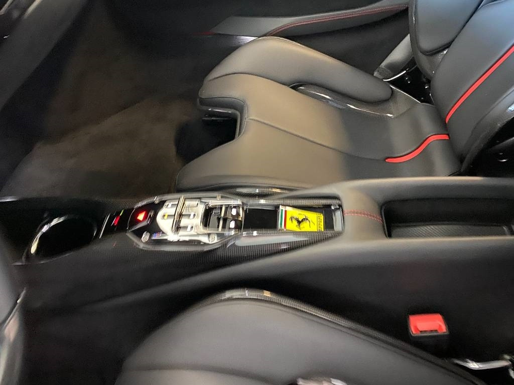 Αυτοκίνητο Ferrari 296 GTB Origine Françaises TVA Récupérable neuve: φωτογραφία 13