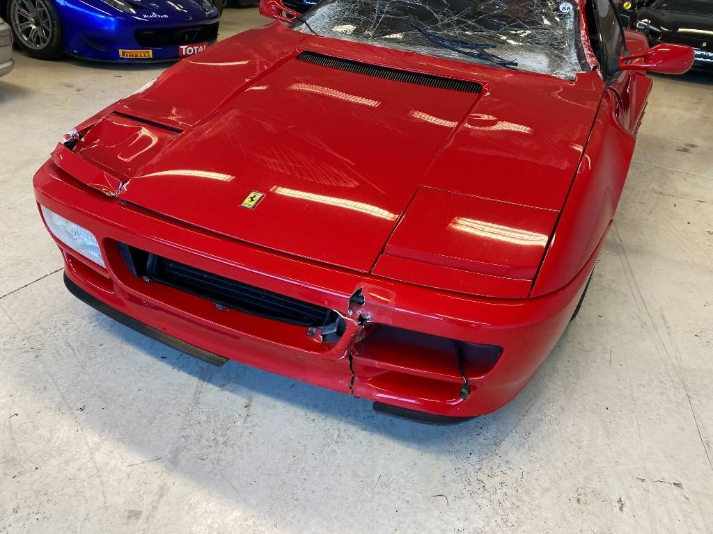 Αυτοκίνητο Ferrari 512 TR TESTAROSSA F110HB Origine Française: φωτογραφία 19 Αυτοκίνητο Ferrari 512 TR TESTAROSSA F110HB Origine Française: φωτογραφία 19