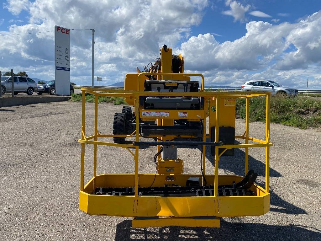 Haulotte HA16 RT/PRO-Certificat CE endommagée - Τηλεσκοπικό ανυψωτικό: φωτογραφία 3 Haulotte HA16 RT/PRO-Certificat CE endommagée - Τηλεσκοπικό ανυψωτικό: φωτογραφία 3