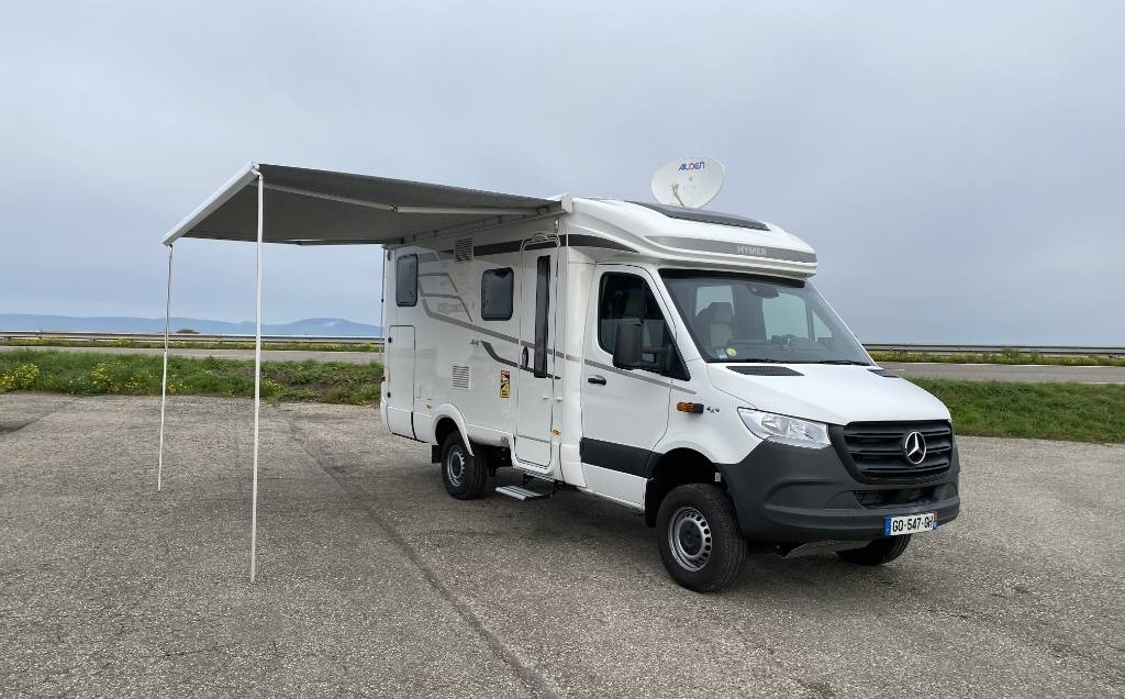 Hymer ML-T 570 -Mercedes 419 CDI 190 4x4 1er Main - Ημιενιαίο αυτοκινούμενο: φωτογραφία 4 Hymer ML-T 570 -Mercedes 419 CDI 190 4x4 1er Main - Ημιενιαίο αυτοκινούμενο: φωτογραφία 4