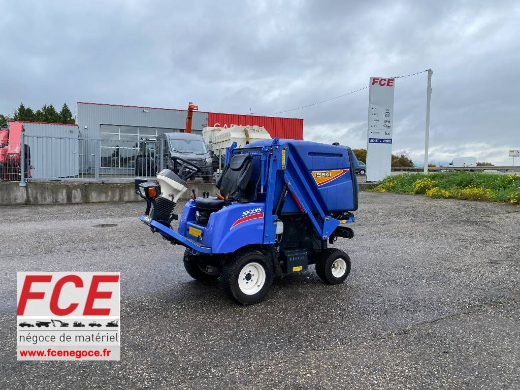 Iseki SF 235F 1er Main endommagée - Χλοοκοπτικό: φωτογραφία 1 Iseki SF 235F 1er Main endommagée - Χλοοκοπτικό: φωτογραφία 1