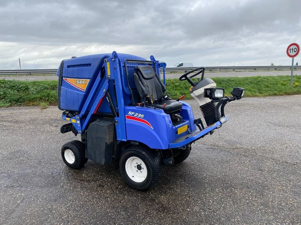 Iseki SF 235F 1er Main endommagée - Χλοοκοπτικό: φωτογραφία 5 Iseki SF 235F 1er Main endommagée - Χλοοκοπτικό: φωτογραφία 5