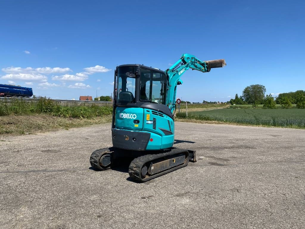 Kobelco SK28SR-6E 1er Main Origine Française endommagée - Μίνι εκσκαφέας: φωτογραφία 4 Kobelco SK28SR-6E 1er Main Origine Française endommagée - Μίνι εκσκαφέας: φωτογραφία 4