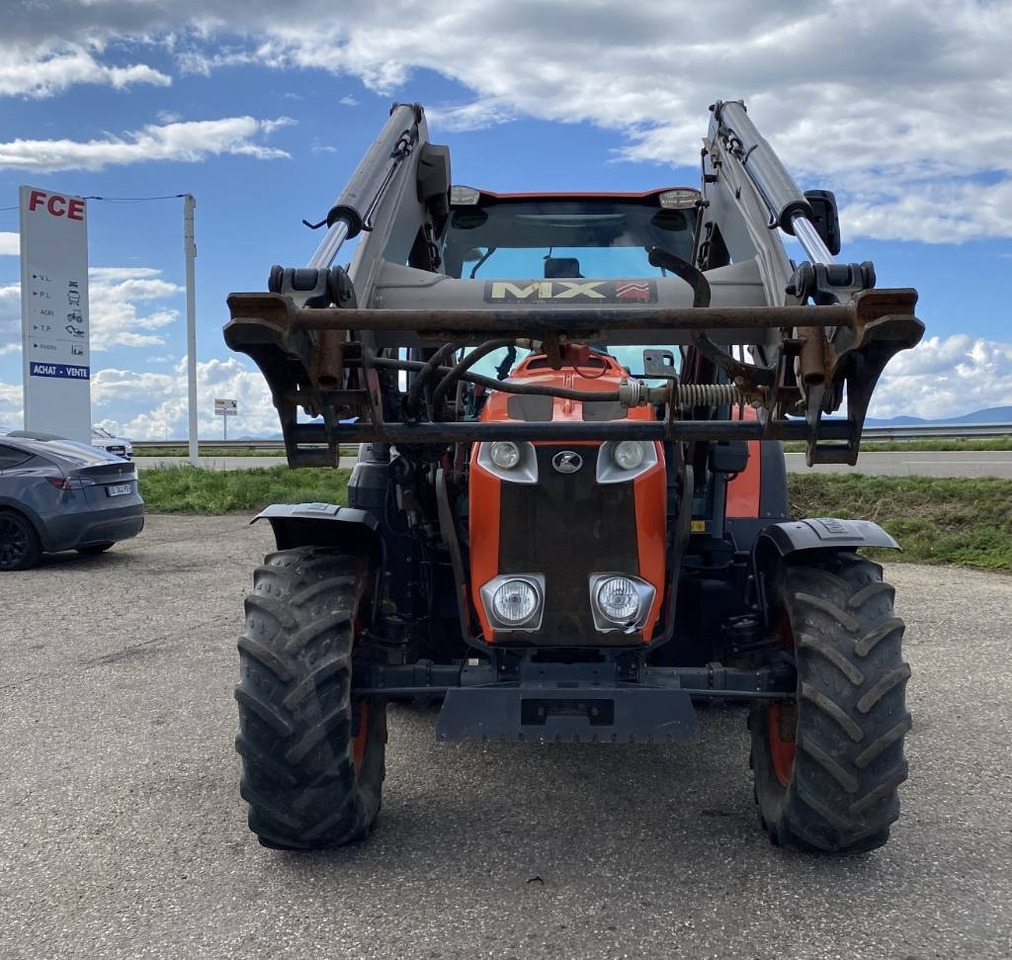 Kubota M105 GX-III + MX T410 endommagé - Τρακτέρ: φωτογραφία 2 Kubota M105 GX-III + MX T410 endommagé - Τρακτέρ: φωτογραφία 2