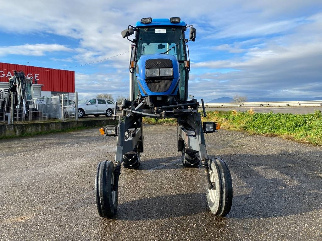 Landini REX R70V Enjambeur a Grand dégagement endommagé - Τρακτέρ: φωτογραφία 2 Landini REX R70V Enjambeur a Grand dégagement endommagé - Τρακτέρ: φωτογραφία 2