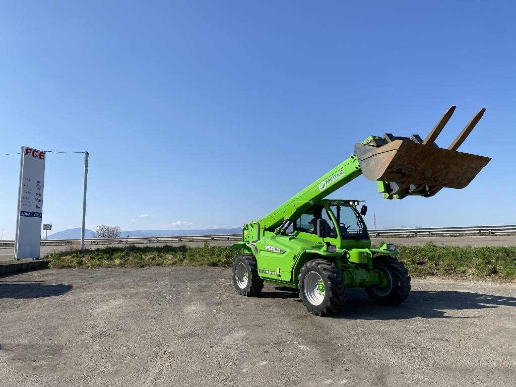 Merlo P72.10/Plus 1er Main-Certificat CE endommagé - Τηλεσκοπικός μπροστινός φορτωτής: φωτογραφία 3 Merlo P72.10/Plus 1er Main-Certificat CE endommagé - Τηλεσκοπικός μπροστινός φορτωτής: φωτογραφία 3
