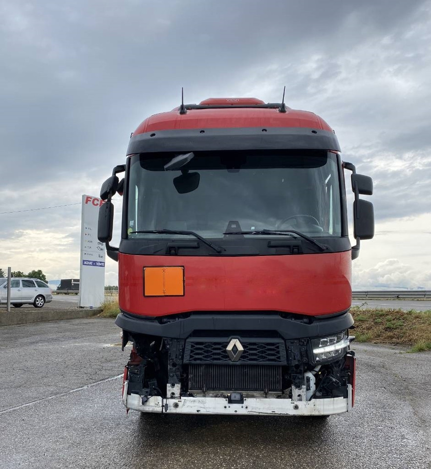 Renault T 520 e6 Origine Française endommagé  - Τράκτορας: φωτογραφία 2 Renault T 520 e6 Origine Française endommagé  - Τράκτορας: φωτογραφία 2