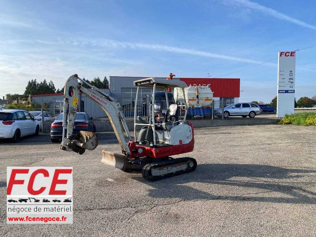 Takeuchi TB 216 /1er Main endommagée - Μίνι εκσκαφέας: φωτογραφία 1 Takeuchi TB 216 /1er Main endommagée - Μίνι εκσκαφέας: φωτογραφία 1