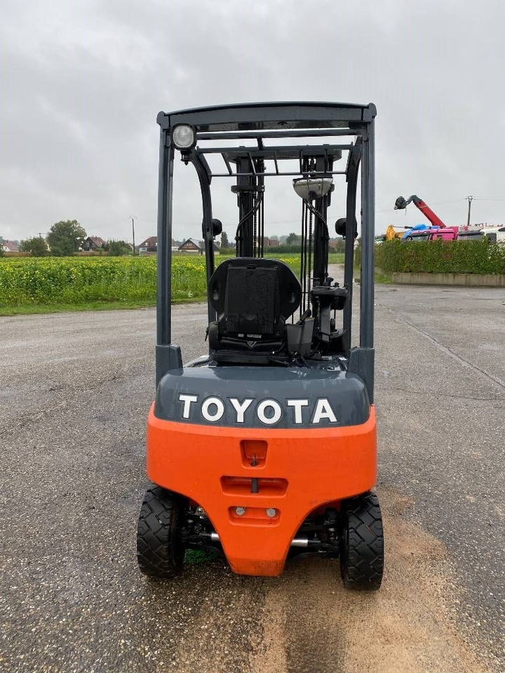 Toyota TRAIGO 48/16-8FBMK16T endommagé - Ηλεκτροκίνητο περονοφόρο: φωτογραφία 4 Toyota TRAIGO 48/16-8FBMK16T endommagé - Ηλεκτροκίνητο περονοφόρο: φωτογραφία 4