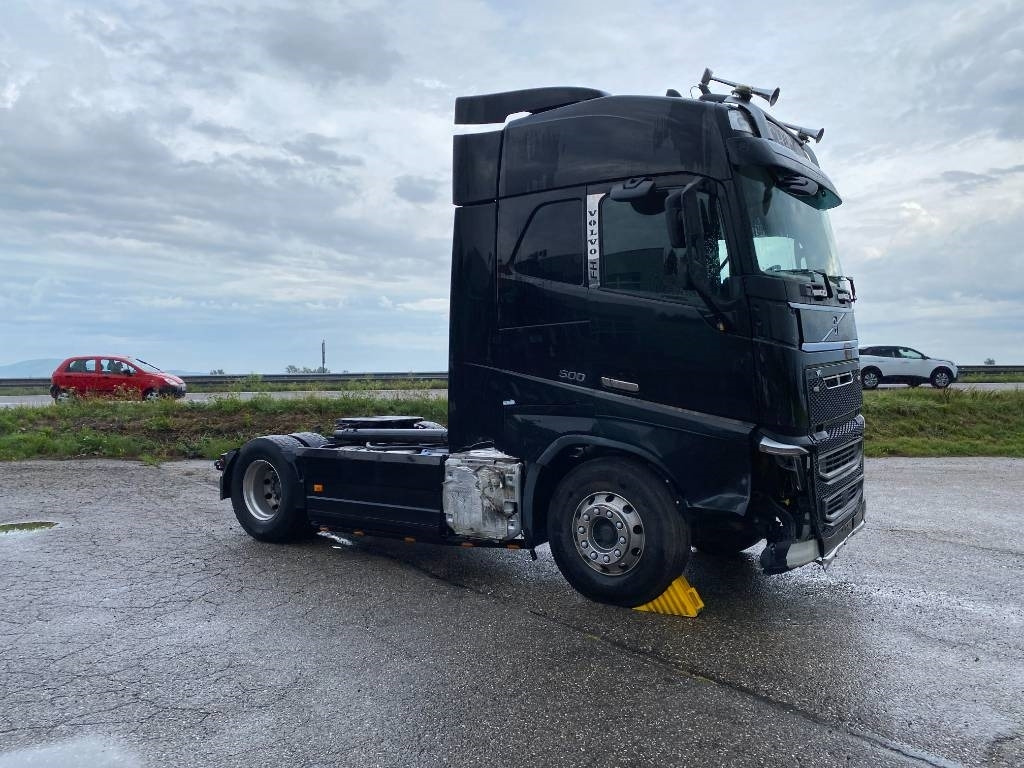 Volvo FH 500 / RETARDER Origine Française endommagé - Τράκτορας: φωτογραφία 3 Volvo FH 500 / RETARDER Origine Française endommagé - Τράκτορας: φωτογραφία 3