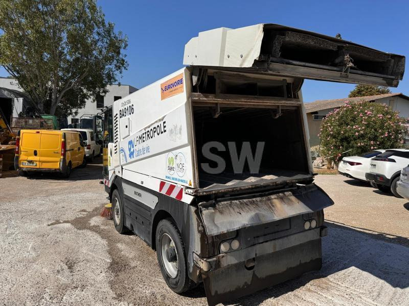 Bucher Schoerling CITYCAT 5006 - Σάρωθρο δρόμων: φωτογραφία 4 Bucher Schoerling CITYCAT 5006 - Σάρωθρο δρόμων: φωτογραφία 4