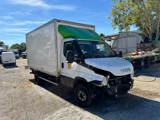 Iveco 70C180 CAISSE HAYON - Επαγγελματικό αυτοκίνητο κόφα: φωτογραφία 3 Iveco 70C180 CAISSE HAYON - Επαγγελματικό αυτοκίνητο κόφα: φωτογραφία 3