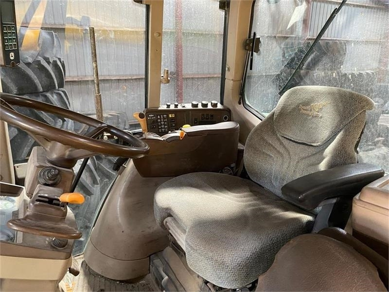 John Deere 6920 S Autopower - Τρακτέρ: φωτογραφία 5 John Deere 6920 S Autopower - Τρακτέρ: φωτογραφία 5