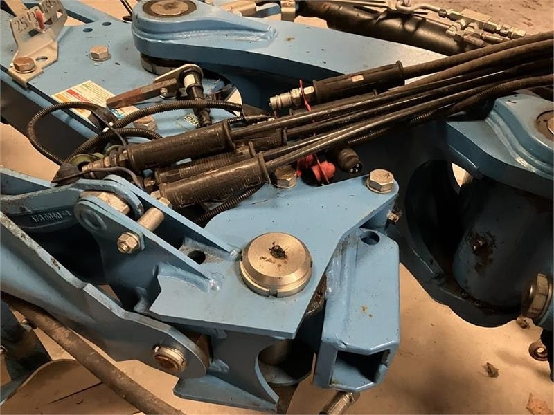 Lemken JUVEL 8VT 5L 100  - Άροτρο: φωτογραφία 3 Lemken JUVEL 8VT 5L 100  - Άροτρο: φωτογραφία 3