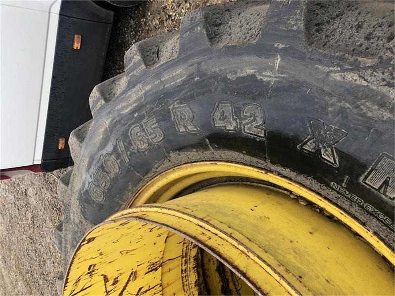 Michelin 650/65-42 - Ελαστικό: φωτογραφία 3 Michelin 650/65-42 - Ελαστικό: φωτογραφία 3