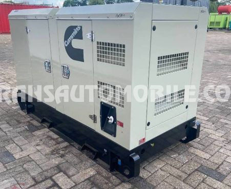 Cummins 220 KVA 34.0L DIESEL - EXPORT OUT EU - Βιομηχανική γεννήτρια: φωτογραφία 1 Cummins 220 KVA 34.0L DIESEL - EXPORT OUT EU - Βιομηχανική γεννήτρια: φωτογραφία 1