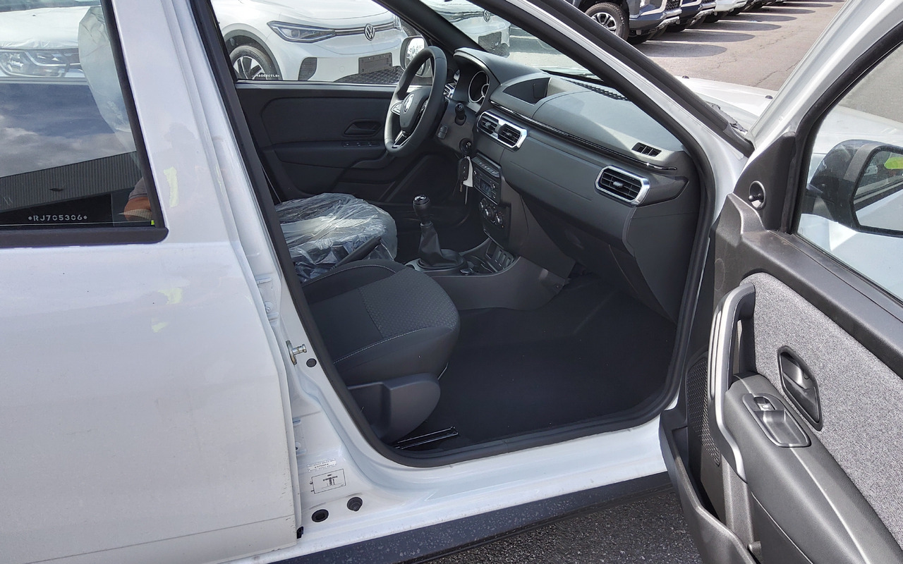 Καινούριο Ημιφορτηγό Renault Oroch Pick-up 4x2 1.6L Petrol Manual new model: φωτογραφία 12