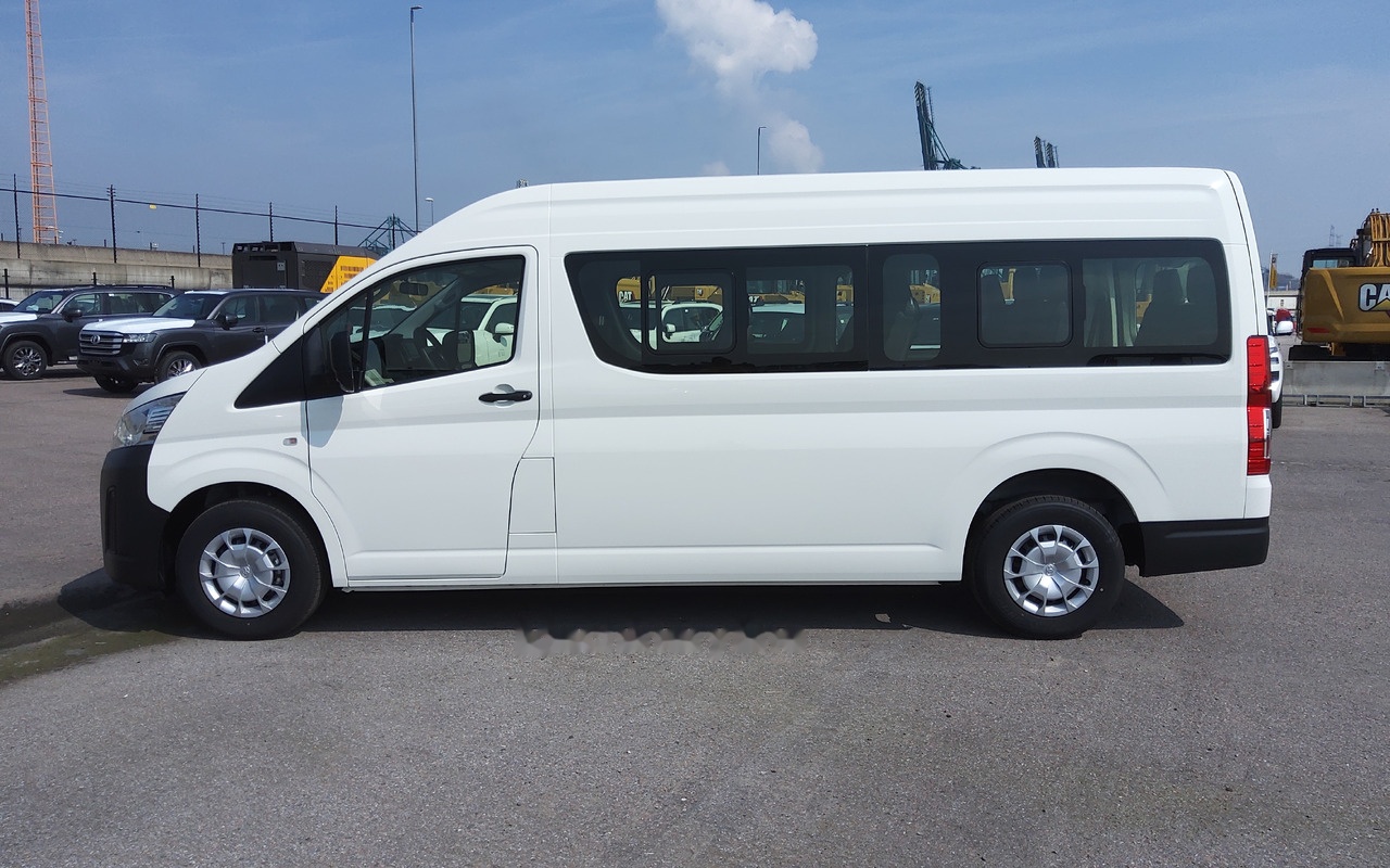 Toyota Hiace HIGH ROOF / TOIT HAUT 2.8L Diesel Manual base - Μικρό λεωφορείο, Επιβατικό βαν: φωτογραφία 4 Toyota Hiace HIGH ROOF / TOIT HAUT 2.8L Diesel Manual base - Μικρό λεωφορείο, Επιβατικό βαν: φωτογραφία 4