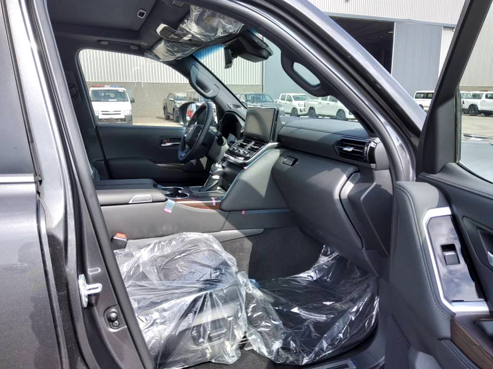 Καινούριο Αυτοκίνητο Toyota Land Cruiser 300 V6 VXR ZX 7 SEATERS / PLACES 3.5L Petrol Automatic AEOB: φωτογραφία 10