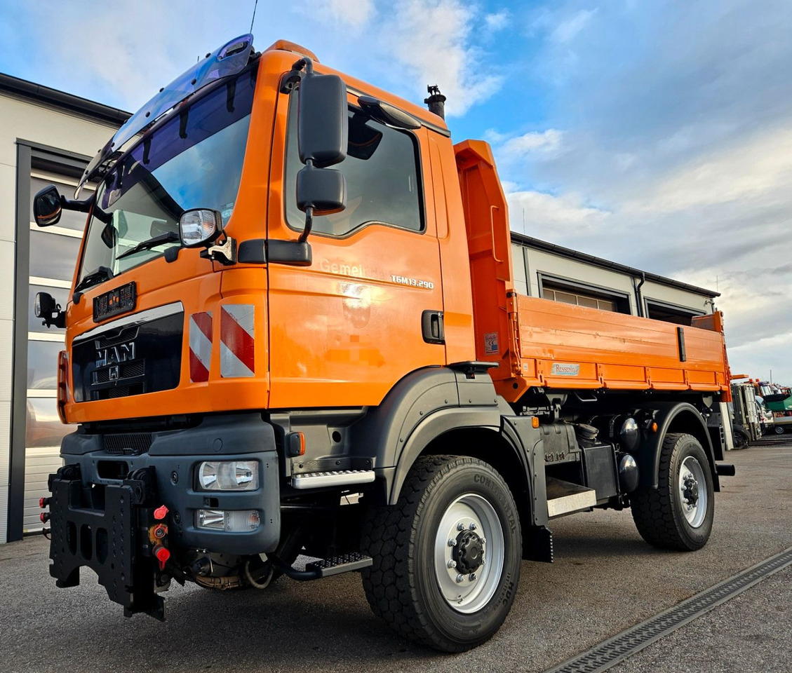 MAN TGM 13.290 4x4 Euro5 Winterdienst Single - Φορτηγό ανατρεπόμενο: φωτογραφία 1 MAN TGM 13.290 4x4 Euro5 Winterdienst Single - Φορτηγό ανατρεπόμενο: φωτογραφία 1