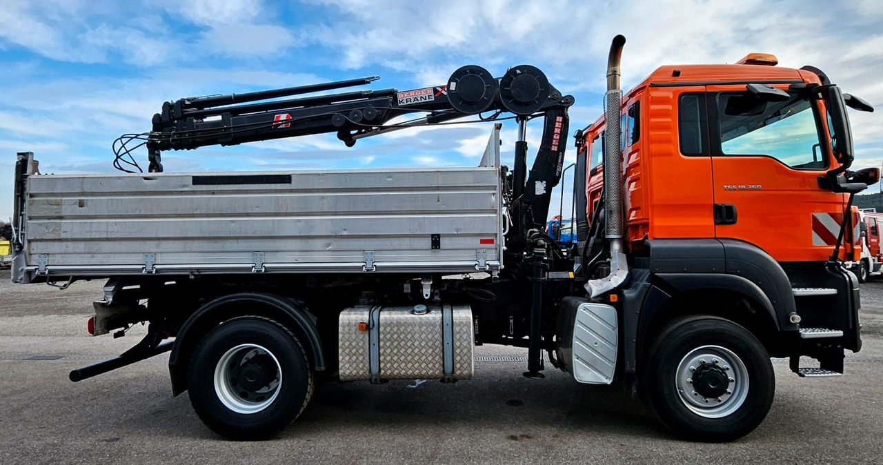 MAN TGS 18.360 4x4 BL HIAB Funk Kran Euro5 - Φορτηγό ανατρεπόμενο, Φορτηγό με γερανό: φωτογραφία 2 MAN TGS 18.360 4x4 BL HIAB Funk Kran Euro5 - Φορτηγό ανατρεπόμενο, Φορτηγό με γερανό: φωτογραφία 2