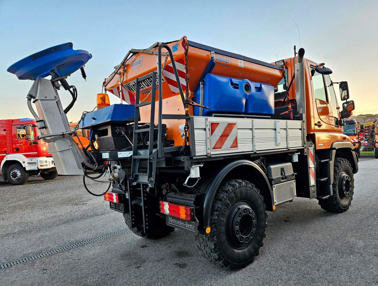 Unimog U400 6 Zylinder EAS 5960h - Φορτηγό ανατρεπόμενο: φωτογραφία 5 Unimog U400 6 Zylinder EAS 5960h - Φορτηγό ανατρεπόμενο: φωτογραφία 5