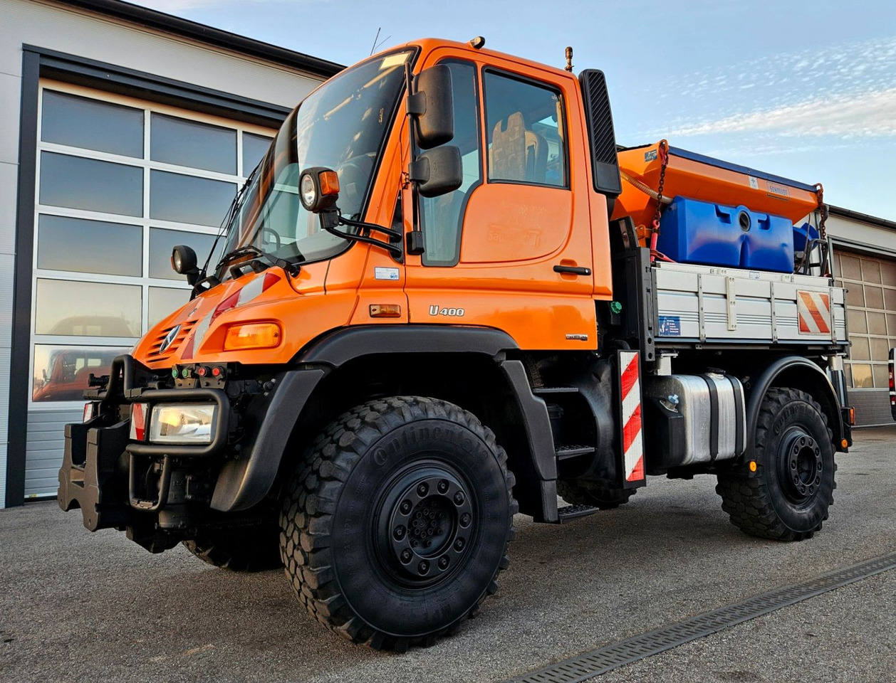 Unimog U400 6 Zylinder EAS 5960h - Φορτηγό ανατρεπόμενο: φωτογραφία 1 Unimog U400 6 Zylinder EAS 5960h - Φορτηγό ανατρεπόμενο: φωτογραφία 1
