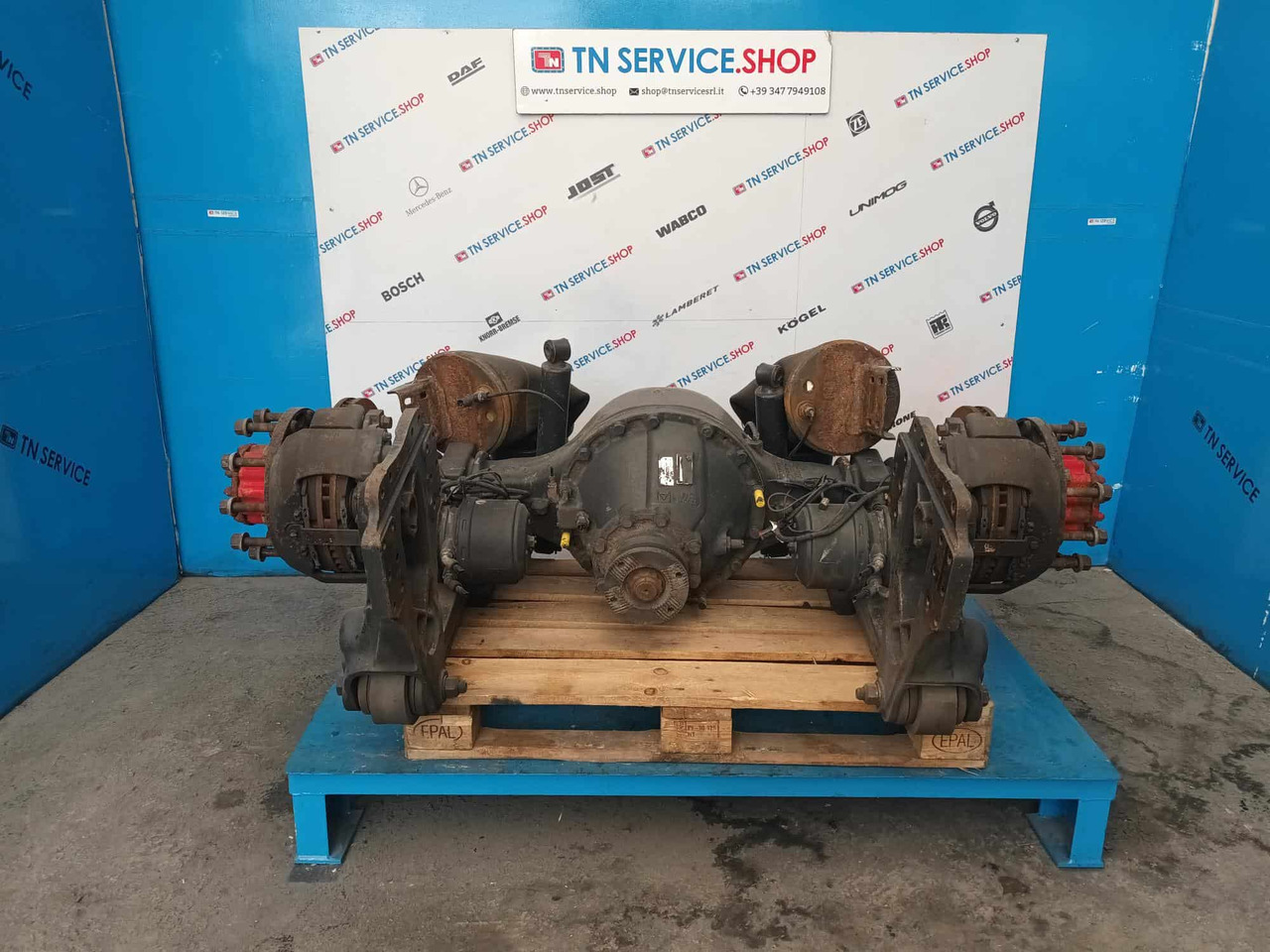 Assale posteriore Renault Magnum E5 - Αξονας και ανταλλακτικά: φωτογραφία 1 Assale posteriore Renault Magnum E5 - Αξονας και ανταλλακτικά: φωτογραφία 1