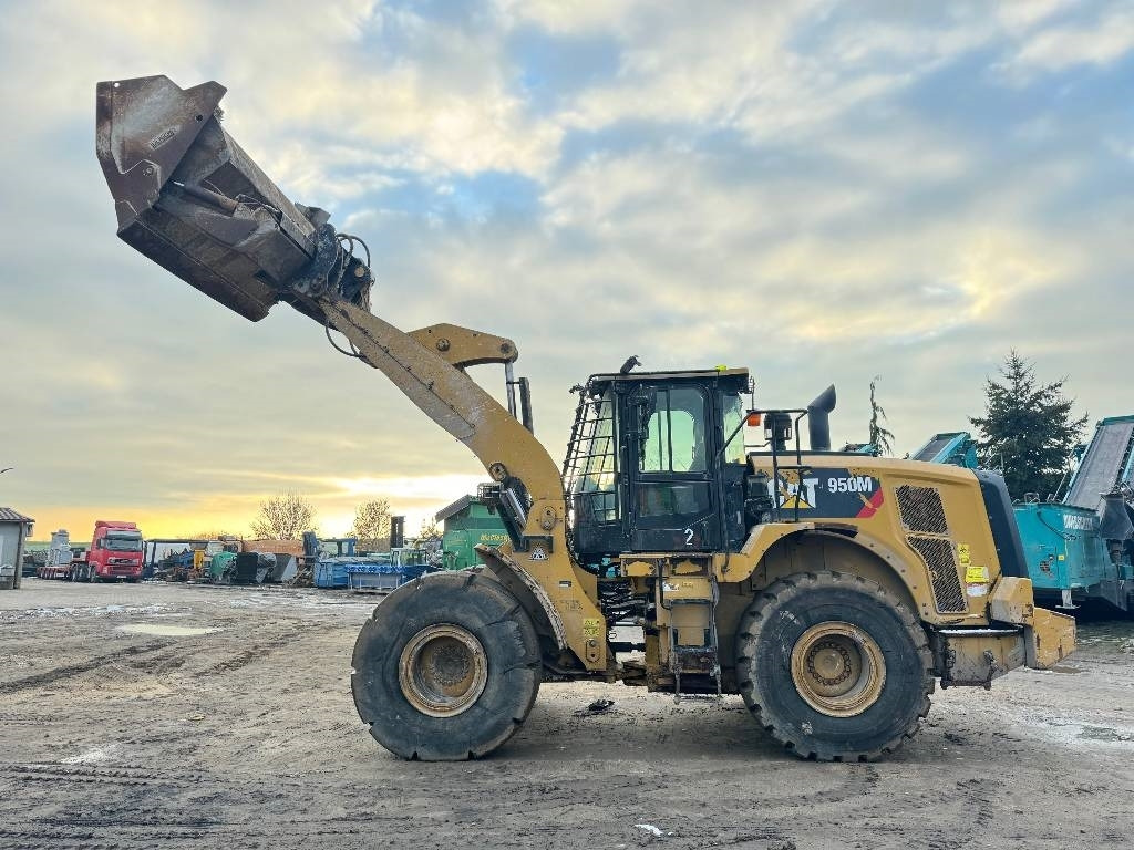 CAT 950M HighLift - Ελαστιχοφόρος φορτωτής: φωτογραφία 1 CAT 950M HighLift - Ελαστιχοφόρος φορτωτής: φωτογραφία 1