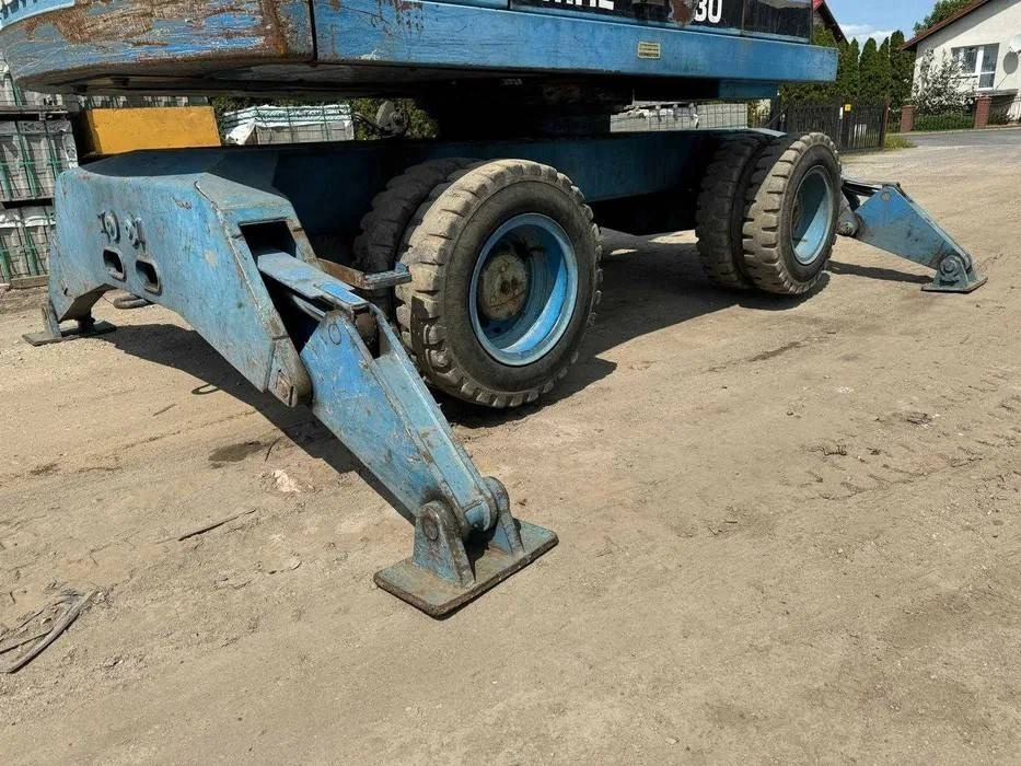 Koparka przeładunkowa Fuchs MHL 330 - Μηχάνημα Διαχείρισης Υλικών: φωτογραφία 4 Koparka przeładunkowa Fuchs MHL 330 - Μηχάνημα Διαχείρισης Υλικών: φωτογραφία 4