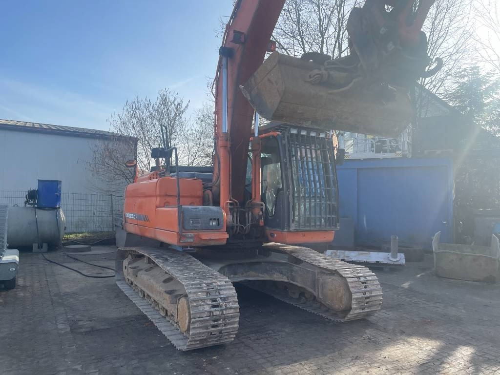Doosan EXCA - Ερπυστριοφόρος εκσκαφέας: φωτογραφία 2 Doosan EXCA - Ερπυστριοφόρος εκσκαφέας: φωτογραφία 2