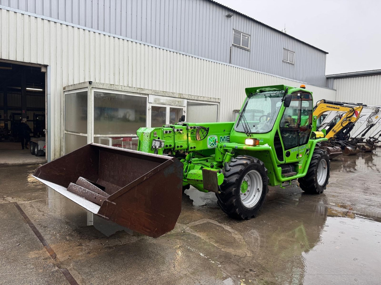 MERLO P40.17 - Τηλεσκοπικός φορτωτής: φωτογραφία 1 MERLO P40.17 - Τηλεσκοπικός φορτωτής: φωτογραφία 1