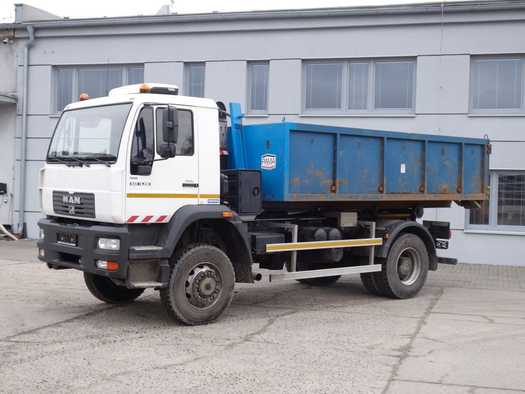 MAN 18.220 4x4 Neue Aufbau 2023 TOP ! - Φορτηγό φόρτωσης γάντζου, Φορτηγό με γερανό: φωτογραφία 2 MAN 18.220 4x4 Neue Aufbau 2023 TOP ! - Φορτηγό φόρτωσης γάντζου, Φορτηγό με γερανό: φωτογραφία 2
