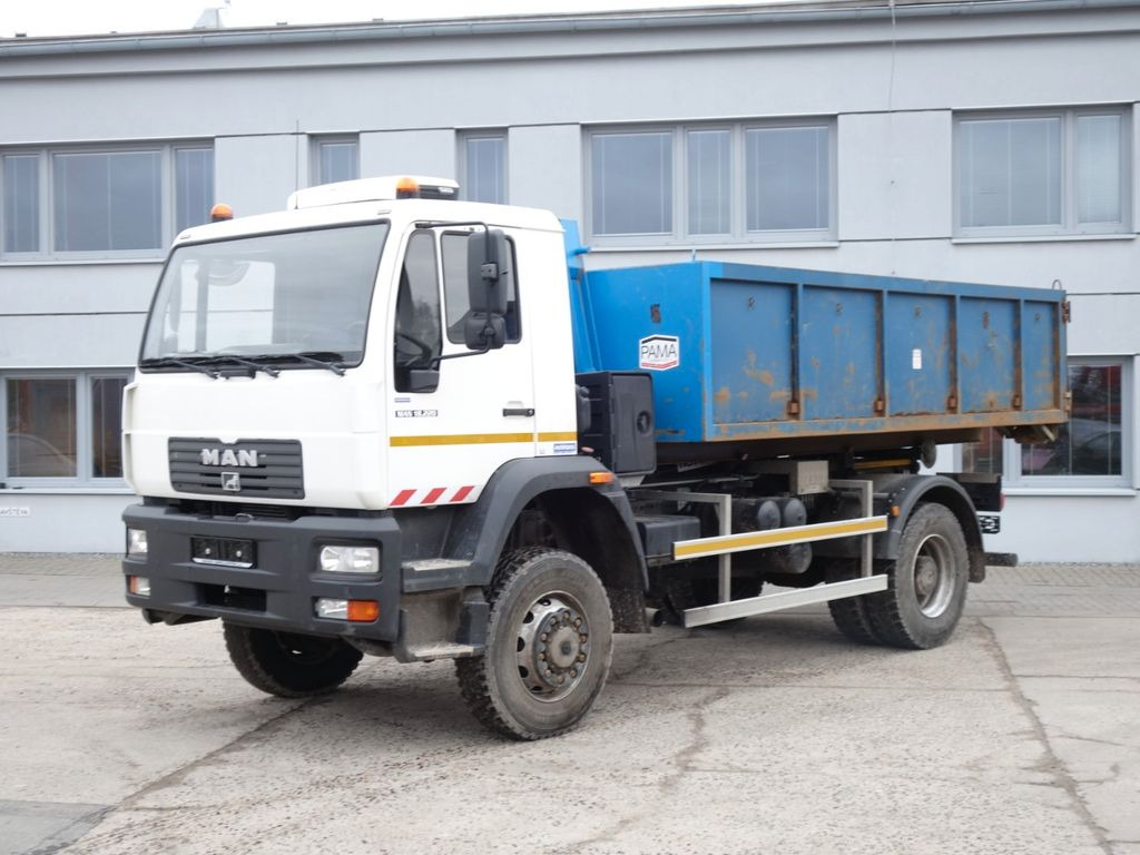 MAN 18.220 4x4 Neue Aufbau 2023 TOP ! - Φορτηγό φόρτωσης γάντζου, Φορτηγό με γερανό: φωτογραφία 1 MAN 18.220 4x4 Neue Aufbau 2023 TOP ! - Φορτηγό φόρτωσης γάντζου, Φορτηγό με γερανό: φωτογραφία 1