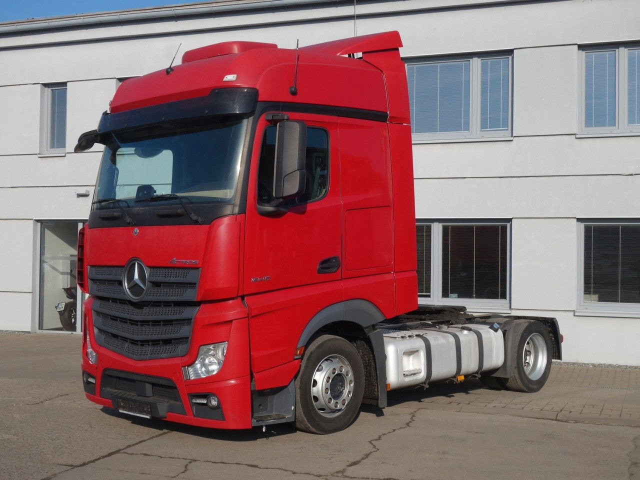 Mercedes-Benz Actros 1845 Lsnrl, Lowdeck, Standklima - Τράκτορας: φωτογραφία 1 Mercedes-Benz Actros 1845 Lsnrl, Lowdeck, Standklima - Τράκτορας: φωτογραφία 1