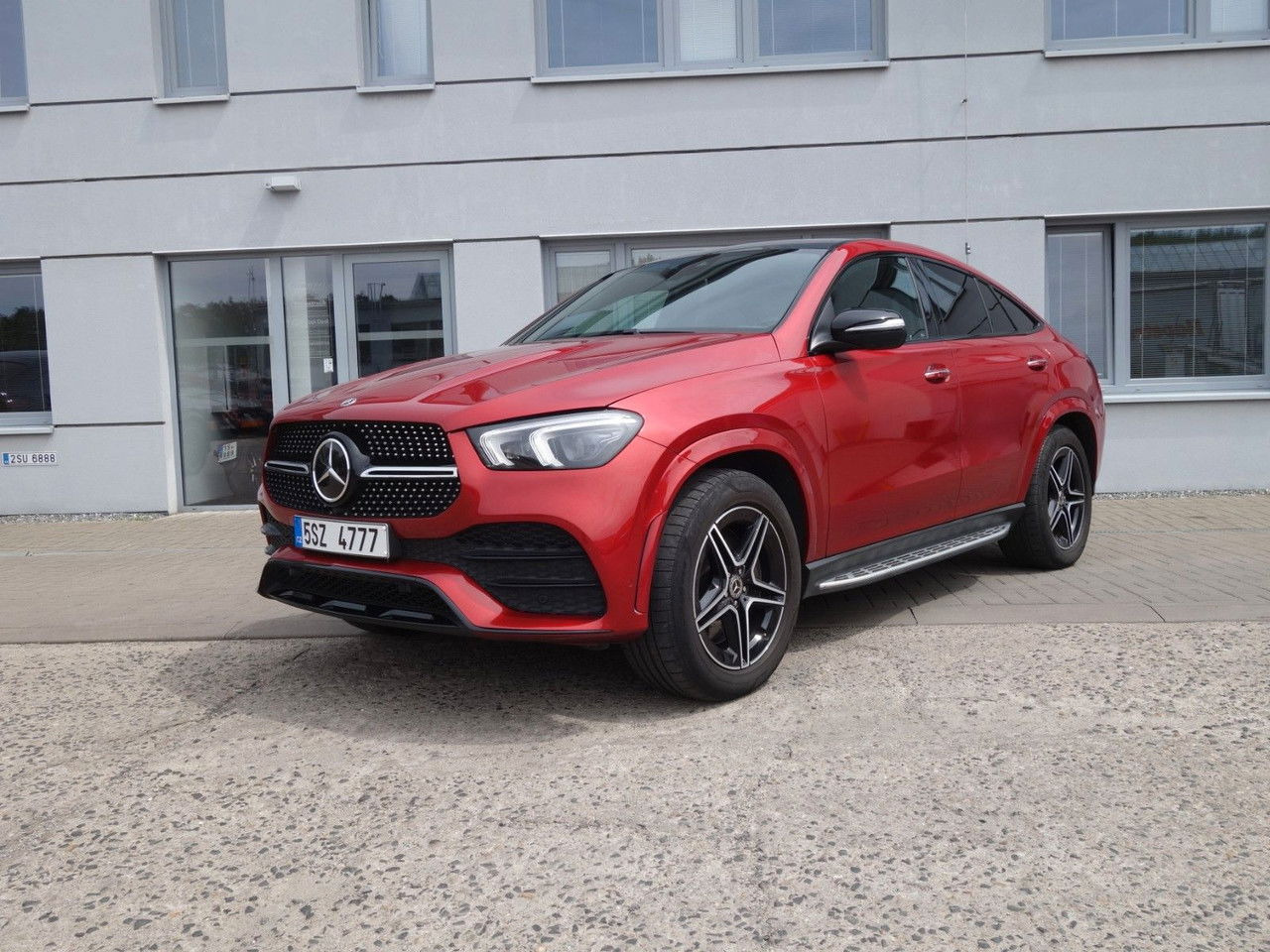 Mercedes-Benz GLE-klasse 400 d 4Matic Coupe Pano - Κουπέ αυτοκίνητο: φωτογραφία 1 Mercedes-Benz GLE-klasse 400 d 4Matic Coupe Pano - Κουπέ αυτοκίνητο: φωτογραφία 1
