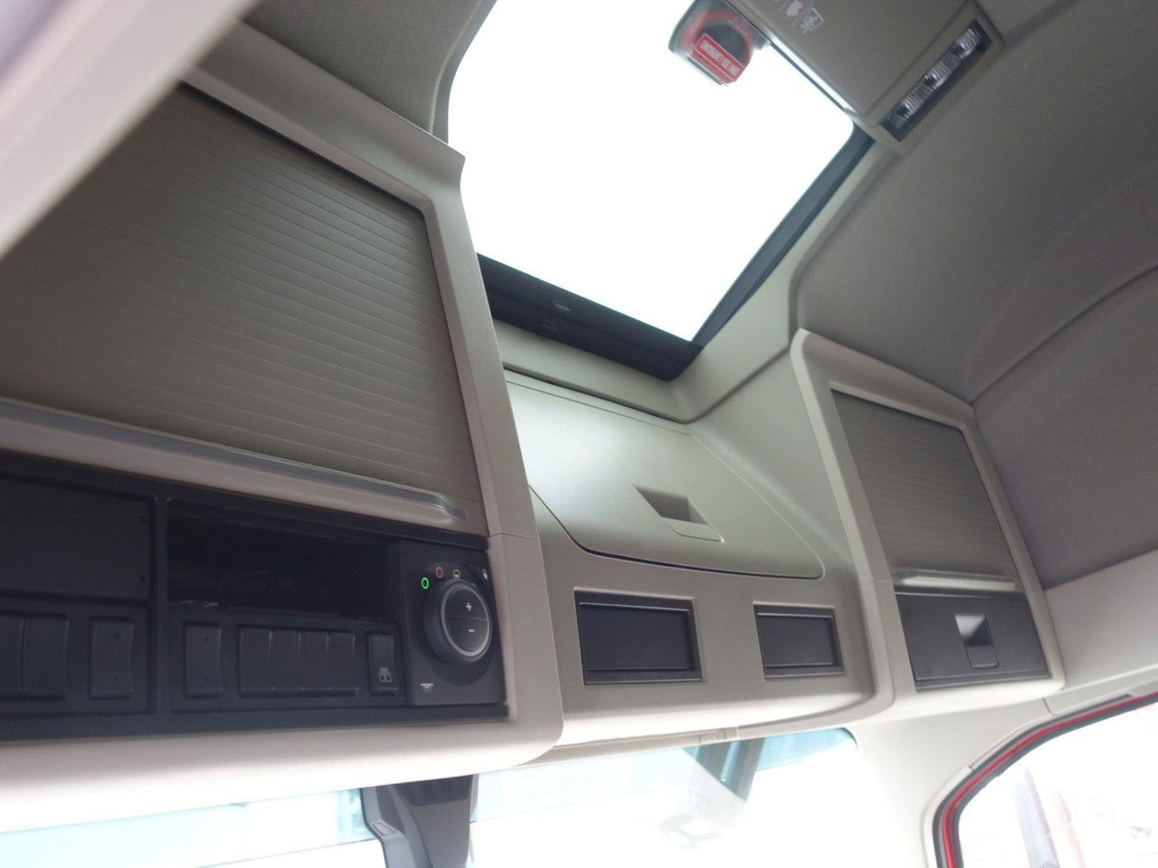 Φορτηγό σασί Volvo FH 13 XL 460 TC Neue fur Kassbohrer,Rolfo, Rimo: φωτογραφία 9
