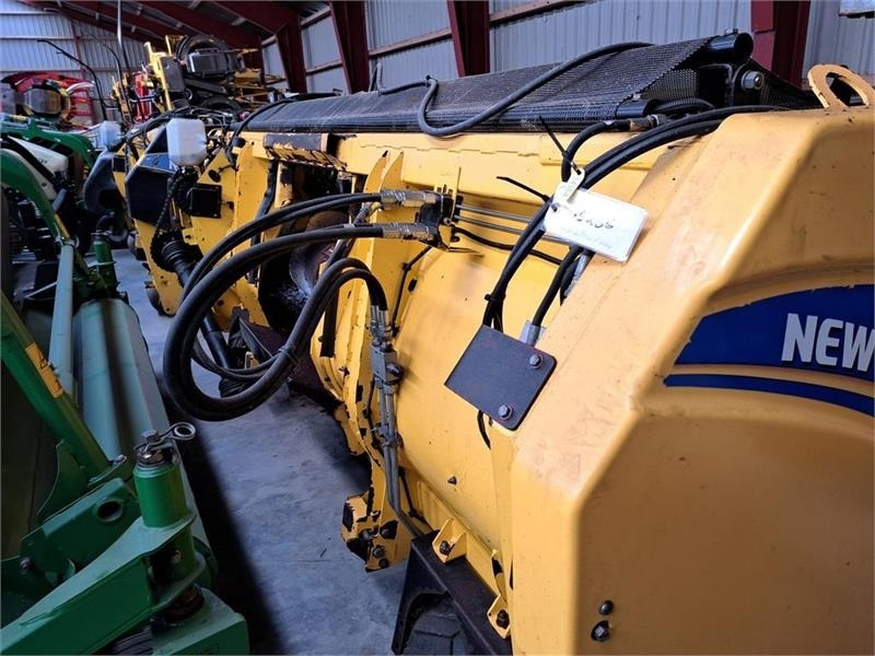 New Holland 283 Header - Σανού και κτηνοτροφικά μηχανήματα: φωτογραφία 1 New Holland 283 Header - Σανού και κτηνοτροφικά μηχανήματα: φωτογραφία 1