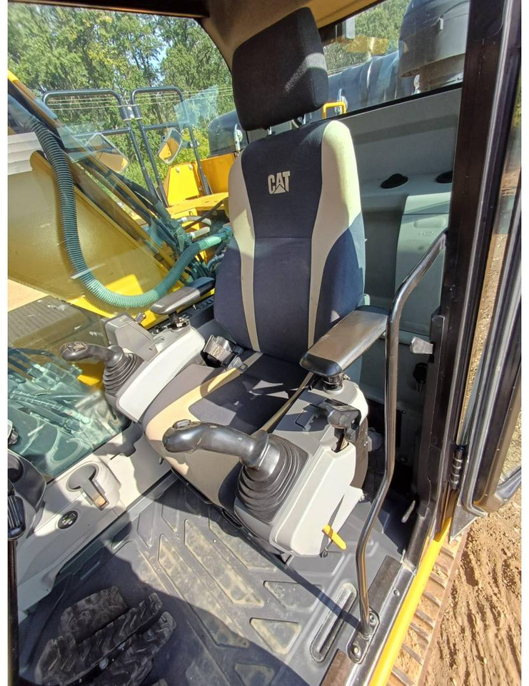 Ερπυστριοφόρος εκσκαφέας CAT 326FLN: φωτογραφία 14