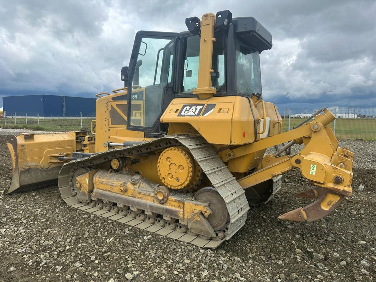 CAT D6NXL - Μπουλντόζα: φωτογραφία 4 CAT D6NXL - Μπουλντόζα: φωτογραφία 4