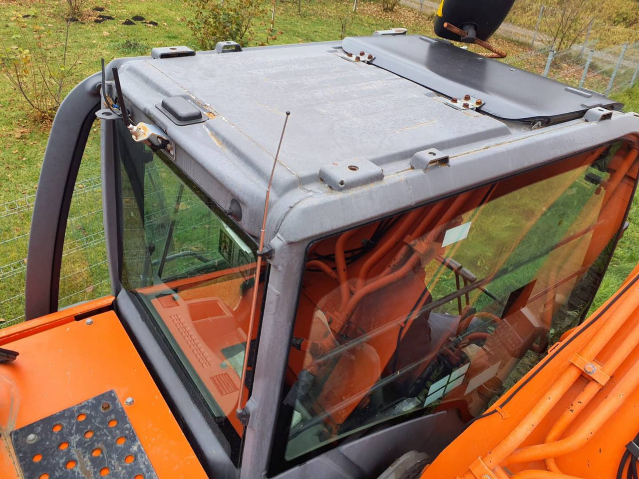 HITACHI ZX280LCN-3 - Ερπυστριοφόρος εκσκαφέας: φωτογραφία 1 HITACHI ZX280LCN-3 - Ερπυστριοφόρος εκσκαφέας: φωτογραφία 1