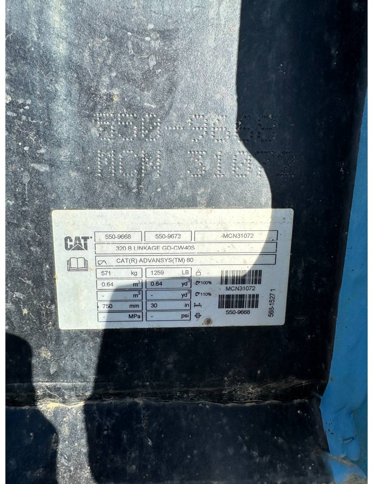 Ερπυστριοφόρος εκσκαφέας CAT 323: φωτογραφία 29