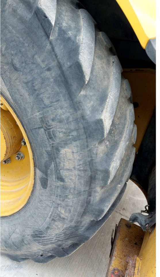 Φορτωτής εκσκαφέας CAT 432F2: φωτογραφία 10