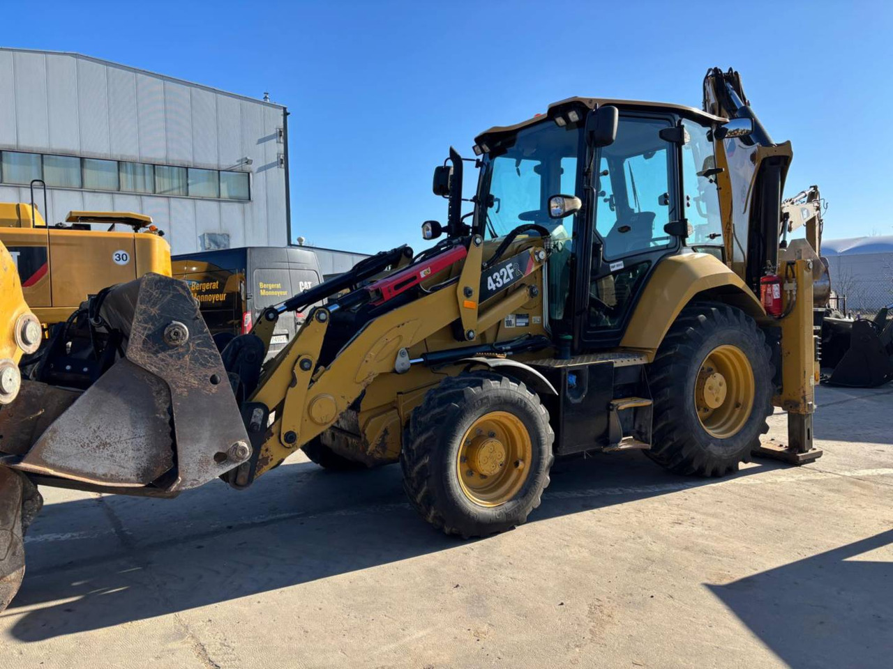 CAT 432F2 - Φορτωτής εκσκαφέας: φωτογραφία 1 CAT 432F2 - Φορτωτής εκσκαφέας: φωτογραφία 1