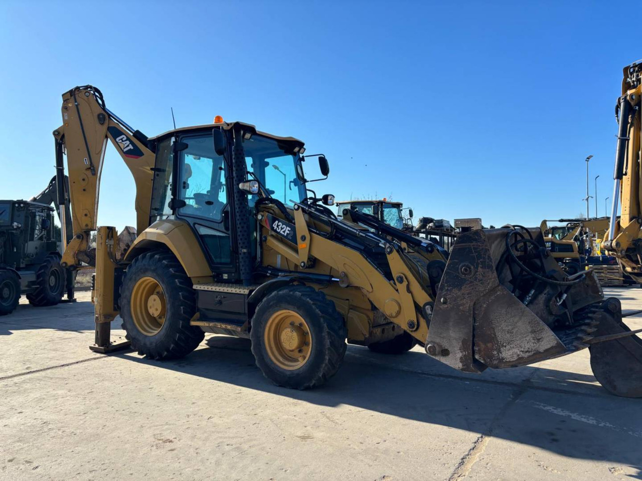 CAT 432F2 - Φορτωτής εκσκαφέας: φωτογραφία 2 CAT 432F2 - Φορτωτής εκσκαφέας: φωτογραφία 2