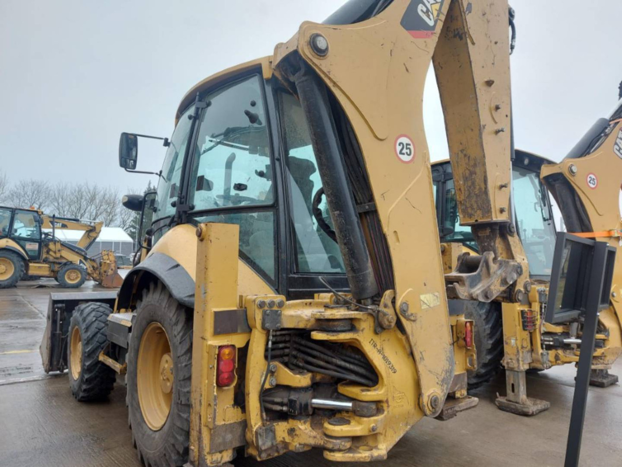 CAT 432F - Φορτωτής εκσκαφέας: φωτογραφία 4 CAT 432F - Φορτωτής εκσκαφέας: φωτογραφία 4