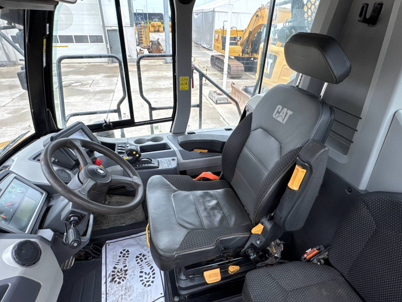 Αρθρωτό φορτηγό CAT 730: φωτογραφία 12 Αρθρωτό φορτηγό CAT 730: φωτογραφία 12